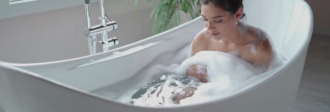 TRANSFORM YOUR BATH TIME INTO A TRULY MAGICAL EXPERIENCE WITH WHITE MOSS